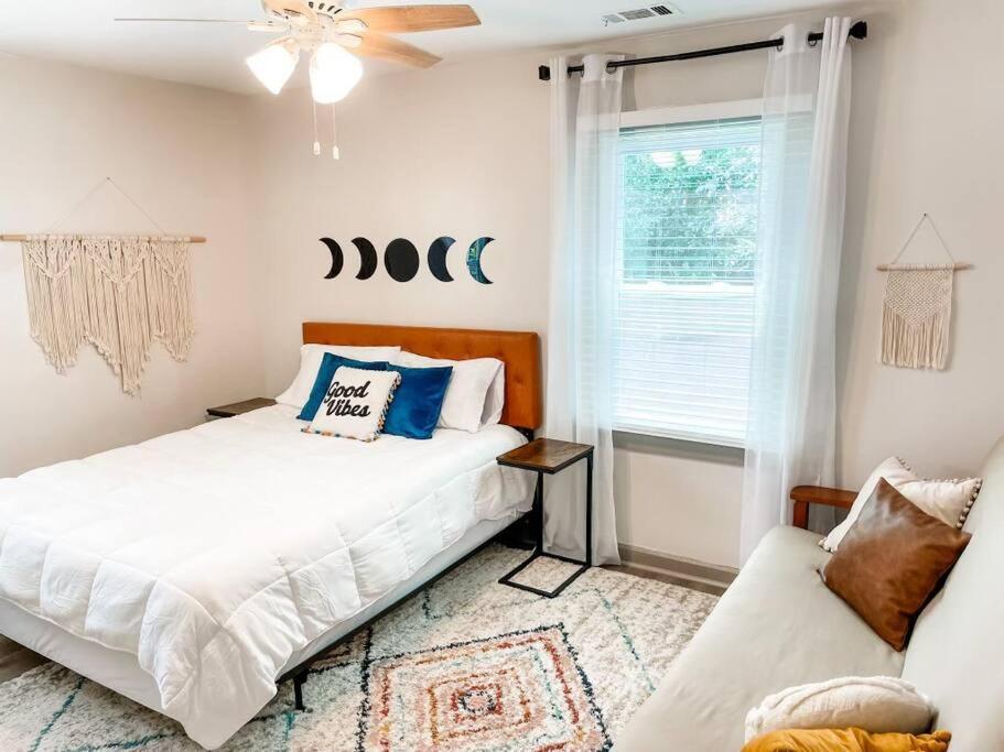 Blue Bungalow W/ Free Golf Cart 1/2 Mi From Square Covington Eksteriør bilde