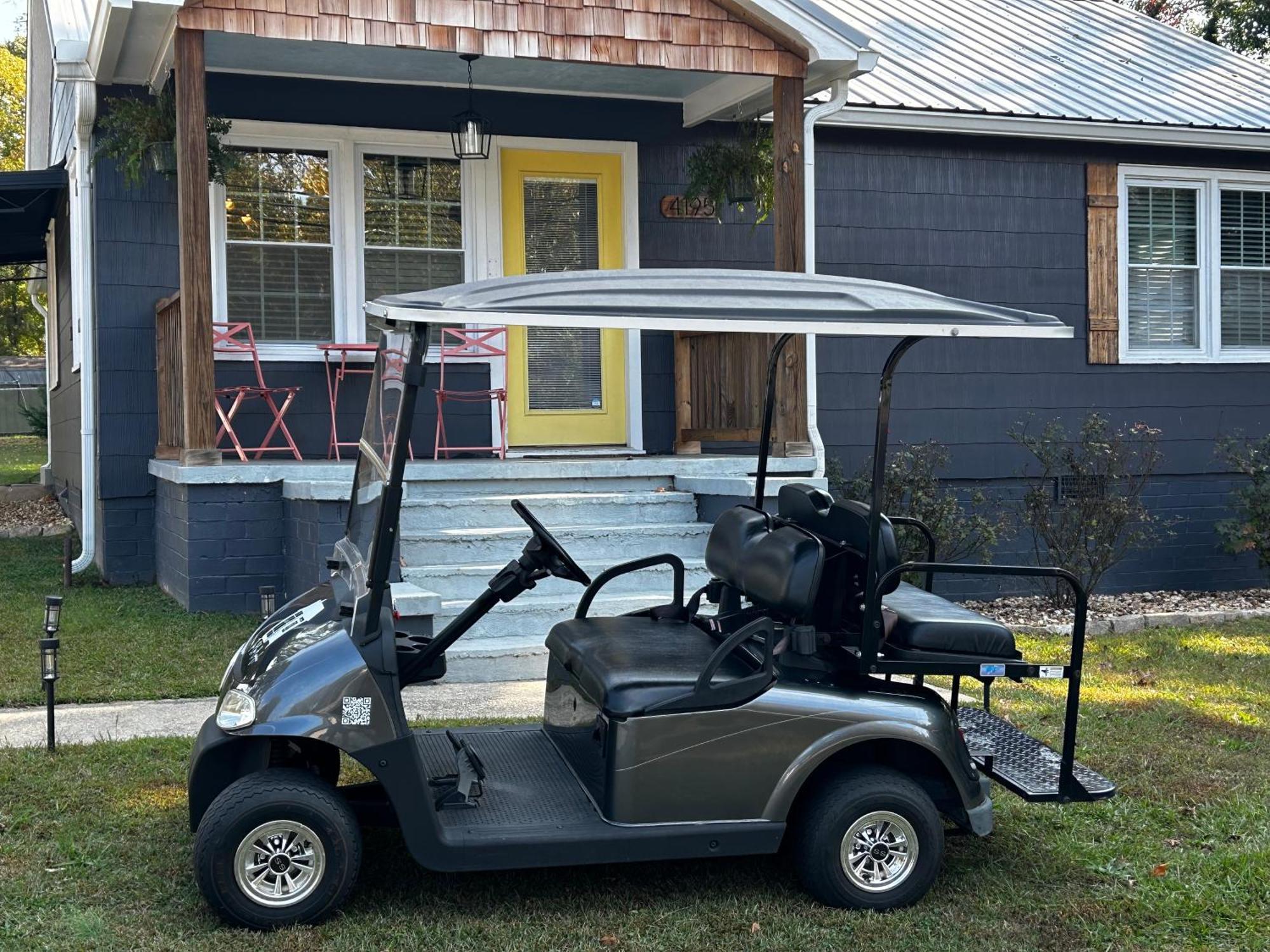 Blue Bungalow W/ Free Golf Cart 1/2 Mi From Square Covington Eksteriør bilde