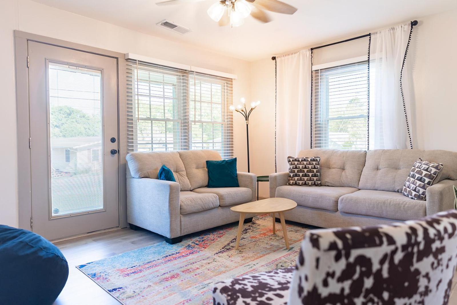 Blue Bungalow W/ Free Golf Cart 1/2 Mi From Square Covington Eksteriør bilde