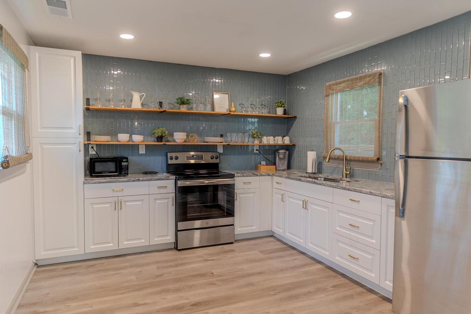 Blue Bungalow W/ Free Golf Cart 1/2 Mi From Square Covington Eksteriør bilde